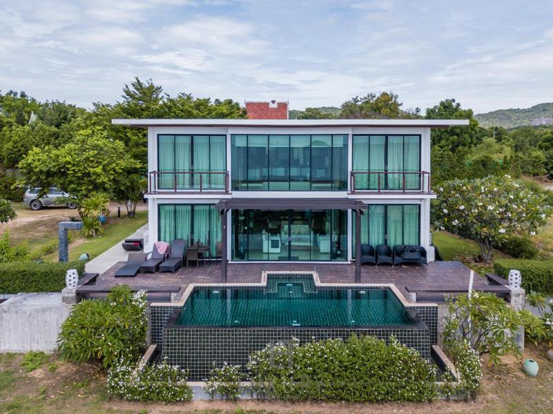 Beachfront Modern 4 Bedroom Pool Villa - Rv HHQ Eksteriør billede