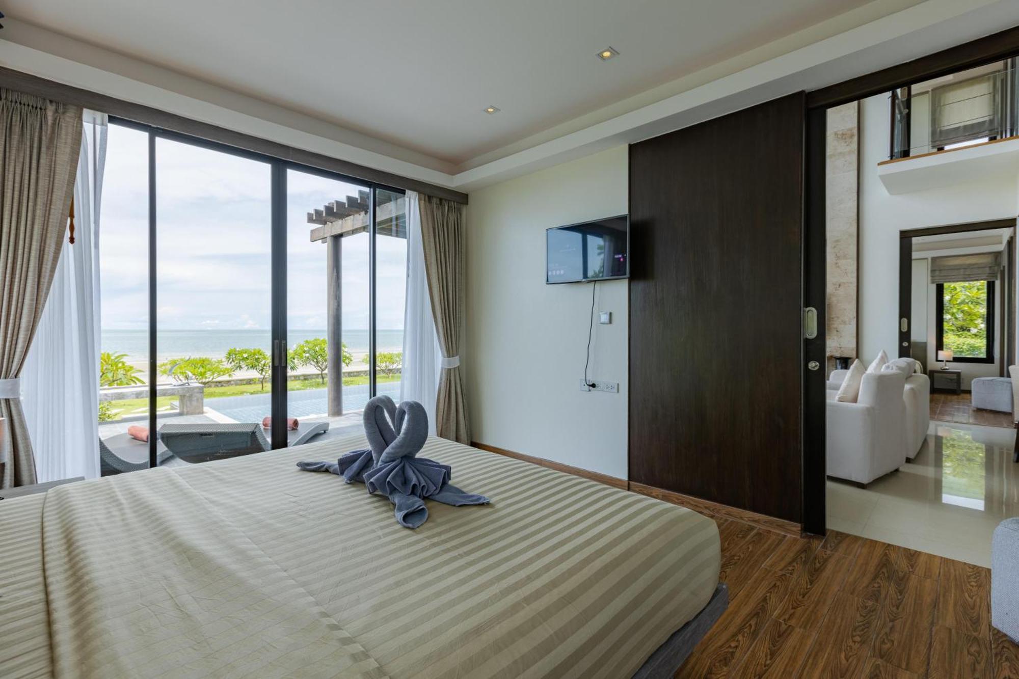 Beachfront Modern 4 Bedroom Pool Villa - Rv HHQ Eksteriør billede
