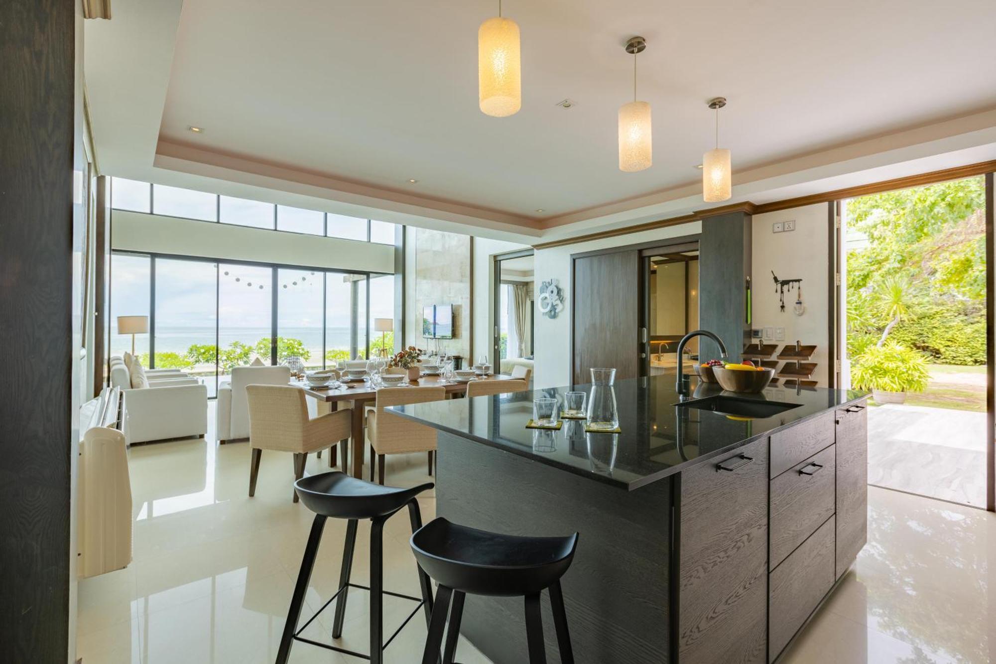 Beachfront Modern 4 Bedroom Pool Villa - Rv HHQ Eksteriør billede